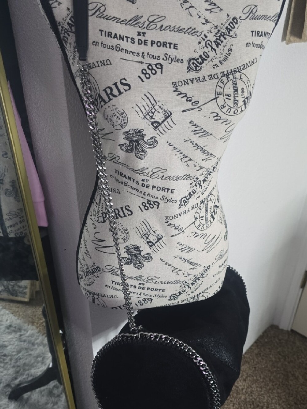 Stella McCartney Black Shine Weekender Bag W/ Silver Chain Trim (EUC)(RARE)🖤🩶 - Picture 12 of 13